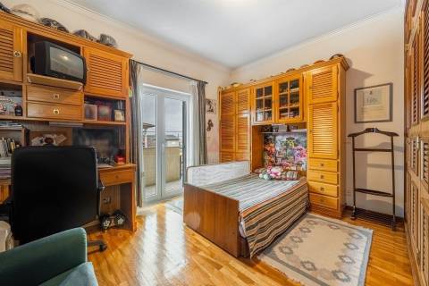 Moradia T3+1 | Sala comum e de jogos | Cozinha equipada | Capoto | Ponte, Guimarães