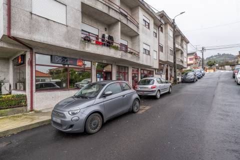 Oportunidade Única de Trespasse de Café/Snack-Bar em Santa Eulália, Vizela