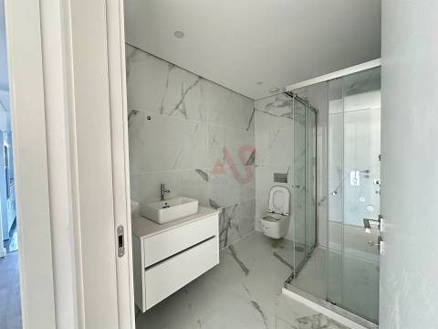 Apartamento T2 novo no Empreendimento Andorinhas Residence em Braga S. Vicente