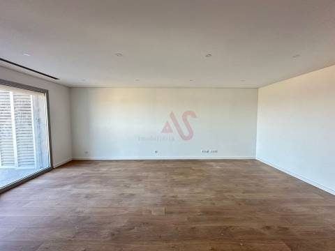 Apartamento T2 novo no Empreendimento Andorinhas Residence em Braga S. Vicente