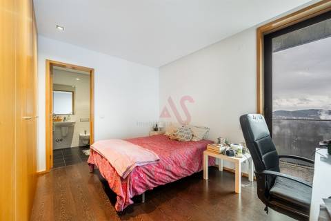 Apartamento T0 dividido em T1 | Junto à Universidade do Minho - Polo de Azurém, Guimarães