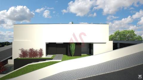 Terreno com Projeto Aprovado para a Construção de Duas Moradias – Moreira de Cónegos, Guimarães