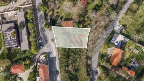 Terreno para Construção com Projeto Aprovado – Infantas, Guimarães