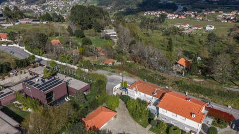 Terreno para Construção com Projeto Aprovado – Infantas, Guimarães