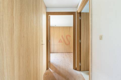 Apartamento T1 NOVO com TERRAÇO, 1 quarto, roupeiro embutido, Infias, Vizela