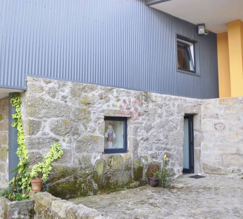 Moradia T2 renovada em Travassós, Fafe