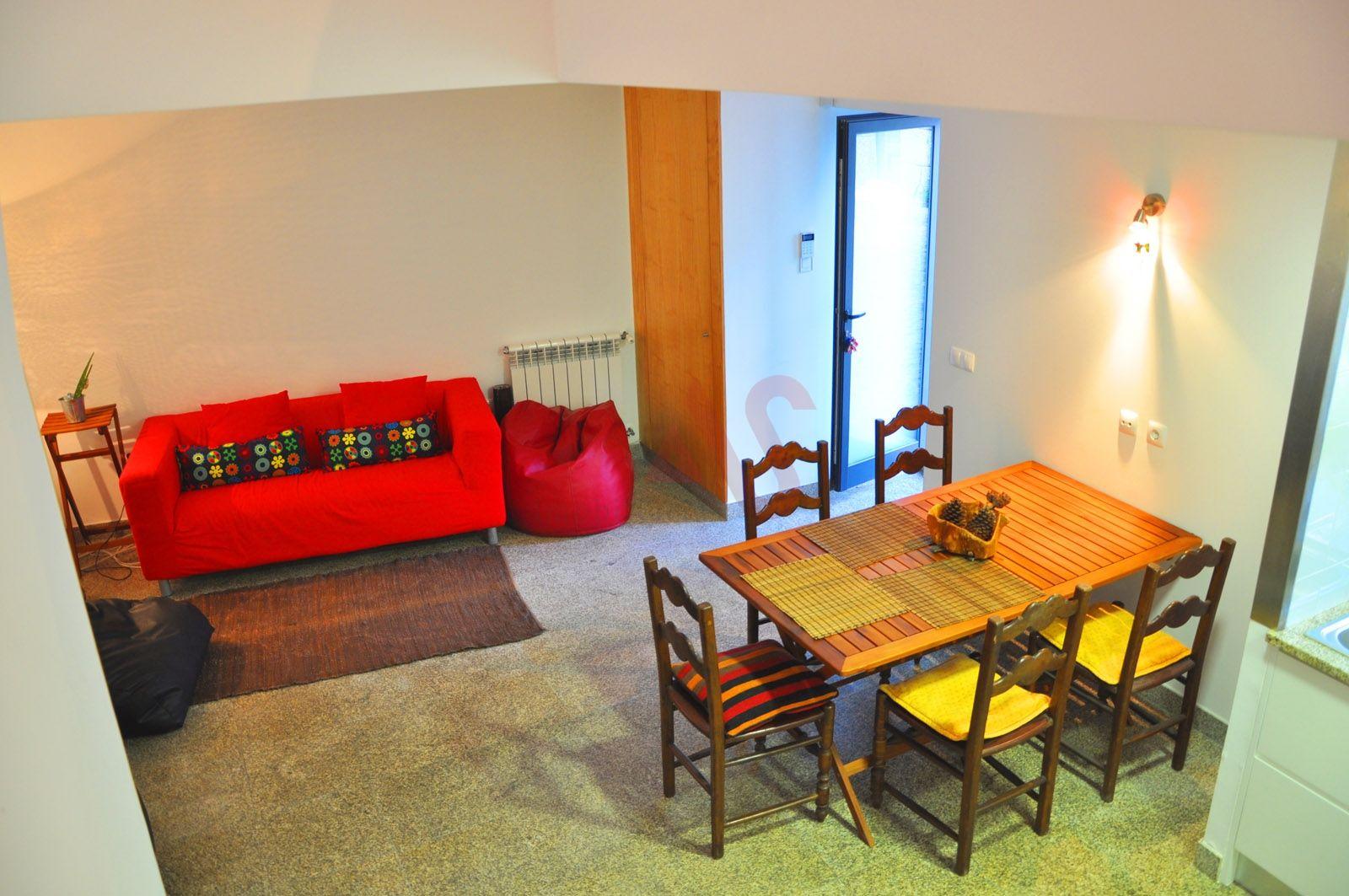 Moradia T2 renovada em Travassós, Fafe