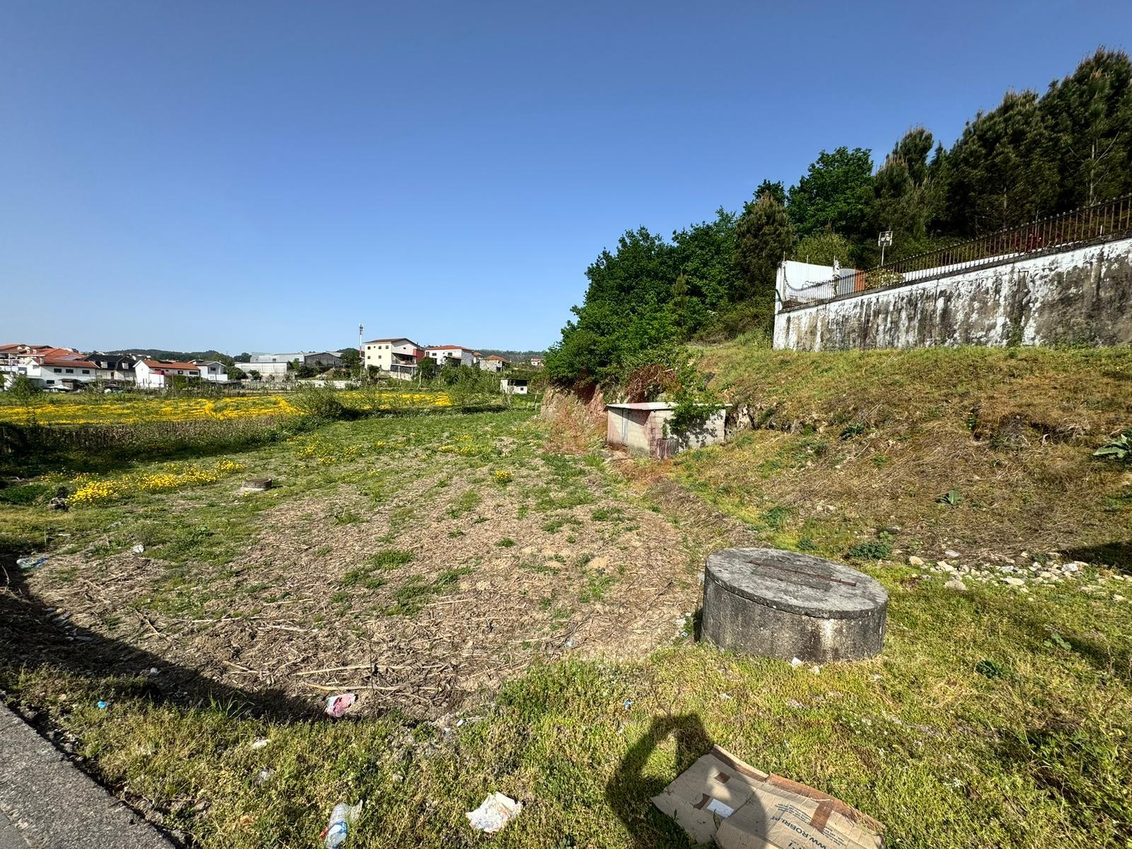 Terreno rústico com área total de 6.150 m² em Margaride, Felgueiras