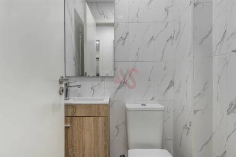 Apartamento T3 | Completamente Renovado | Cozinha equipada | Garagem Fechada | Mesão Frio, Guimarães