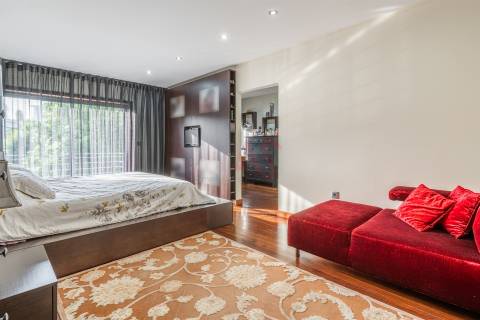 OPORTUNIDADE EXCLUSIVA: Apartamento T3 de Luxo, Totalmente Mobilado e Equipado – Caldelas, Guimarães