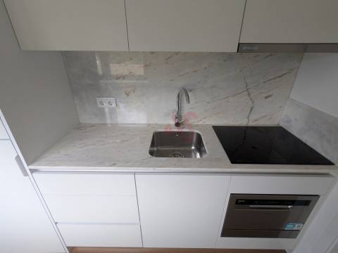 Apartamento T1 renovado | Rés-do-chão | PRONTO A HABITAR | Fafe