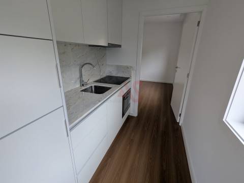 Apartamento T1 renovado | Rés-do-chão | PRONTO A HABITAR | Fafe
