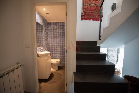 Moradia renovada T2 em Travassós, Fafe – Conforto, luminosidade e tranquilidade