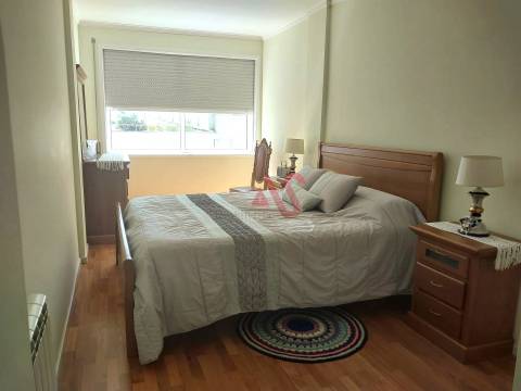 Apartamento T3 no centro de Barcelos