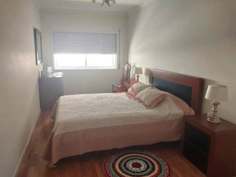 Apartamento T3 no centro de Barcelos