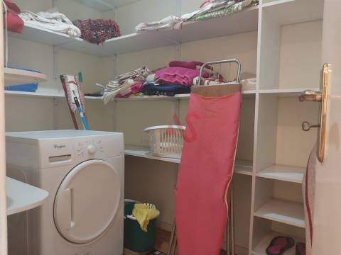 Apartamento T3 no centro de Barcelos