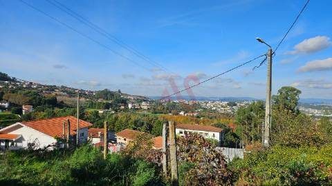 Moradia para Restauro Total em Roriz, Santo Tirso