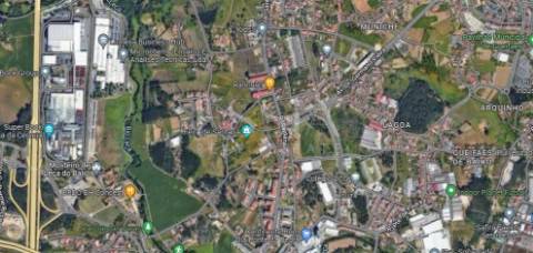 Terreno  para construção a 10 minutos do Hospital S. João.