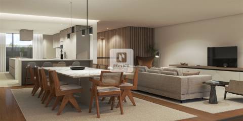 Apartamento T4 Duplex ao Parque da Cidade com Jardim Privativo