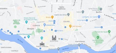 Prédio devoluto na Baixa do Porto