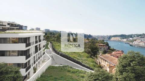 Apartamento T4 Duplex com Terraço 147m2 vistas Rio Douro