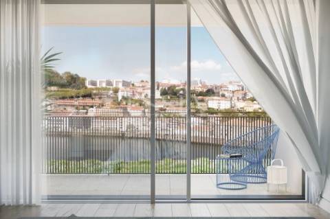Apartamento T4 Duplex com Terraço 147m2 vistas Rio Douro