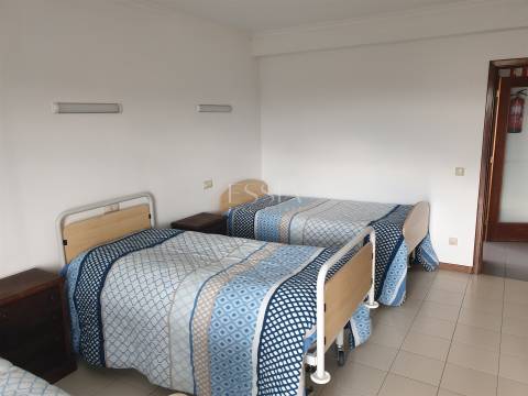 Residência Sénior em Gondomar  »  Venda de Imóvel e Cedência de Exploração de Negócio