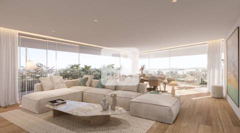 Apartamento T3 Vistas Mar com Varanda de 31.80m2 em Vilamoura