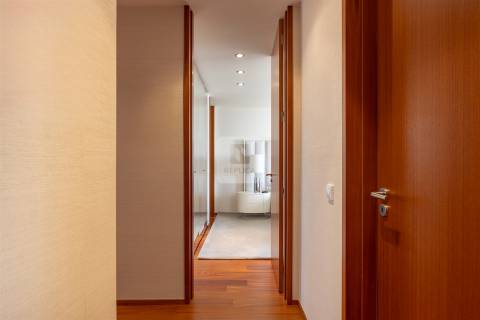 Apartamento T3 Mobilado e Decorado à Avenida da Boavista