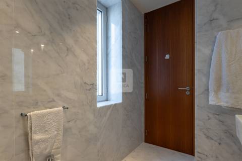 Apartamento T3 Mobilado e Decorado à Avenida da Boavista