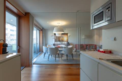 Apartamento T3 Mobilado e Decorado à Avenida da Boavista