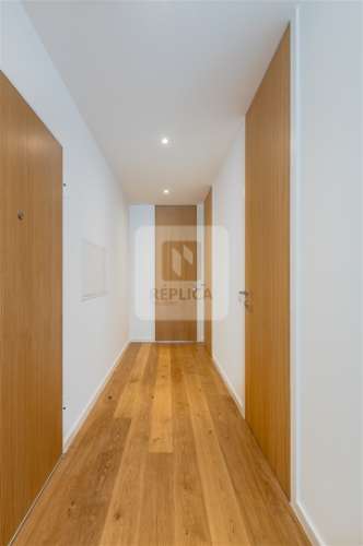 Apartamento T2 com Vistas de Rio e Mar em Canidelo - Vila Nova de Gaia &#124; Pronto a Habitar