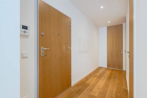 Apartamento T2 com Vistas de Rio e Mar em Canidelo - Vila Nova de Gaia | Pronto a Habitar