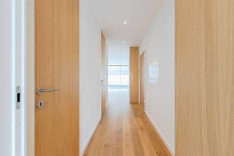 Apartamento T2 com Vistas de Rio e Mar em Canidelo - Vila Nova de Gaia | Pronto a Habitar