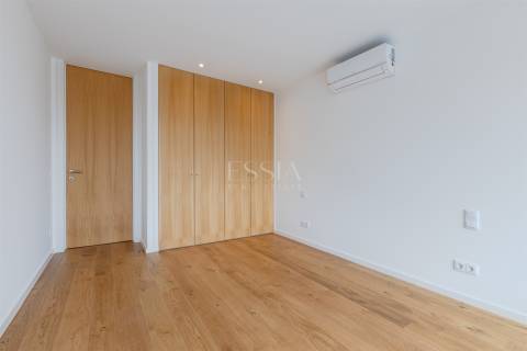 Apartamento T2 com Vistas de Rio e Mar em Canidelo - Vila Nova de Gaia | Pronto a Habitar