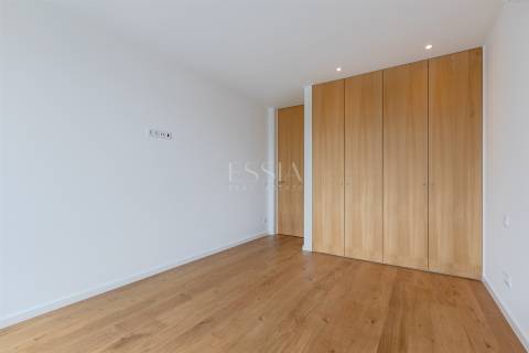 Apartamento T2 com Vistas de Rio e Mar em Canidelo - Vila Nova de Gaia | Pronto a Habitar