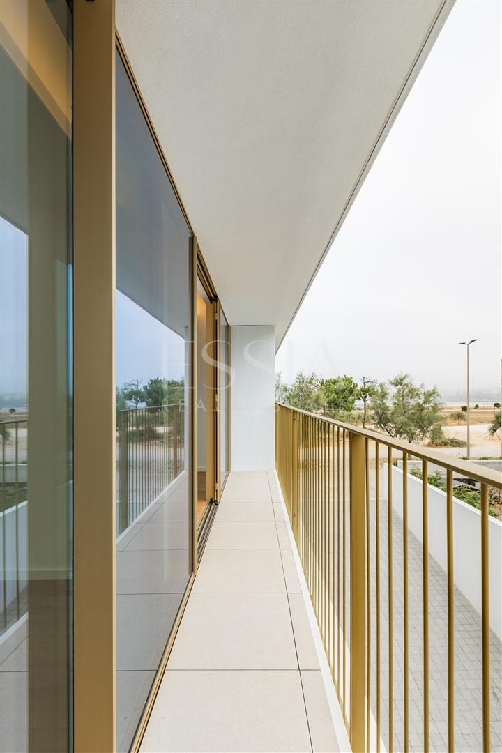 Apartamento T2 com Vistas de Rio e Mar em Canidelo - Vila Nova de Gaia | Pronto a Habitar