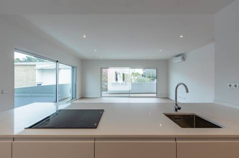 Apartamento T3 Novo à Prelada - Empreendimento com Jardim Comum de 3.580m2