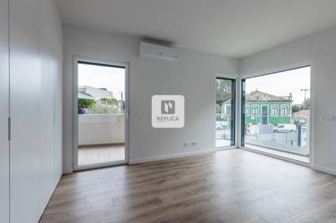 Apartamento T3 Novo à Prelada - Empreendimento com Jardim Comum de 3.580m2