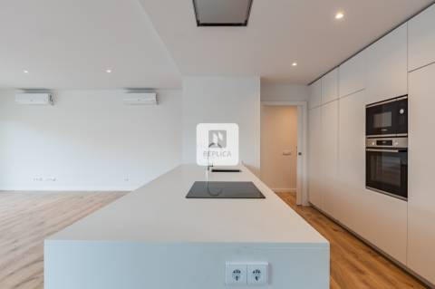 Apartamento T3 Novo à Prelada - Empreendimento com Jardim Comum de 3.580m2