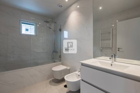 Apartamento T3 Novo à Prelada - Empreendimento com Jardim Comum de 3.580m2