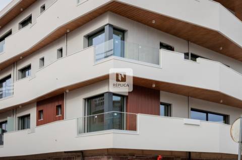 Apartamento T3 Novo à Prelada - Empreendimento com Jardim Comum de 3.580m2