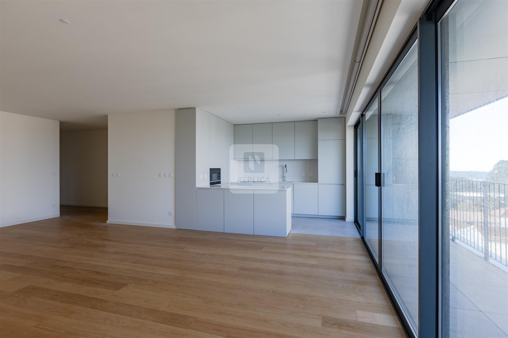 Apartamento T3 em Canidelo - Condomínio com Piscina Exterior e Campo de Padel