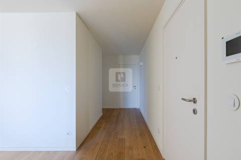 Apartamento T3 em Canidelo - Condomínio com Piscina Exterior e Campo de Padel