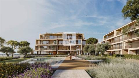 Penthouse T3 Duplex em Vilamoura com Terraço, Jardim e Piscina privativa