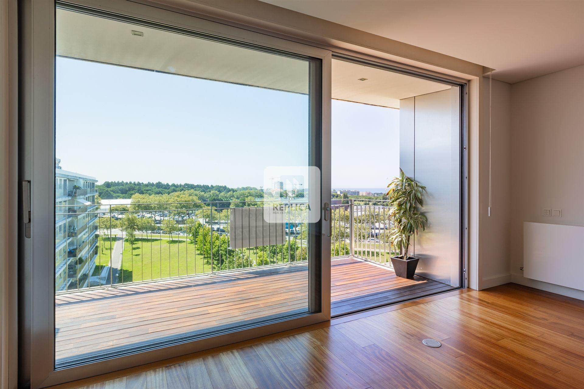 Apartamento T3+1 Vistas Mar em Matosinhos Sul em frente ao Parque da Cidade