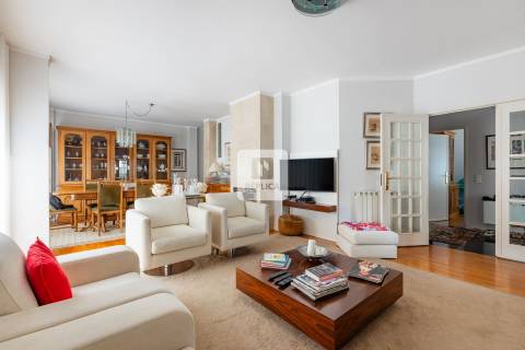 Moradia T4 em Leça da Palmeira