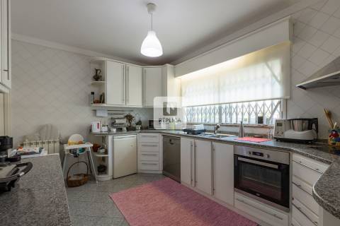 Moradia T4 em Leça da Palmeira