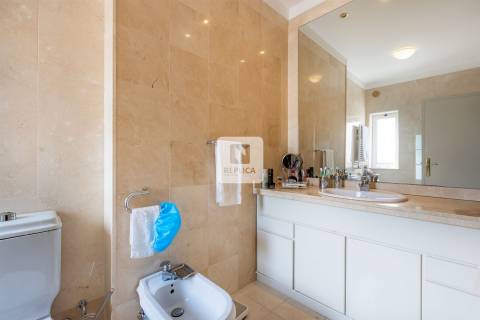 Moradia T4 em Leça da Palmeira