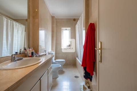 Moradia T4 em Leça da Palmeira